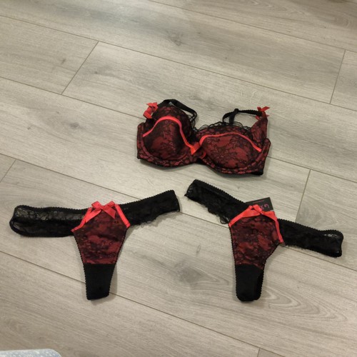 Bnwt vintage senza - vintage, scarlett