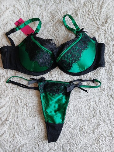 Bnwt senza green silk - bnwt,